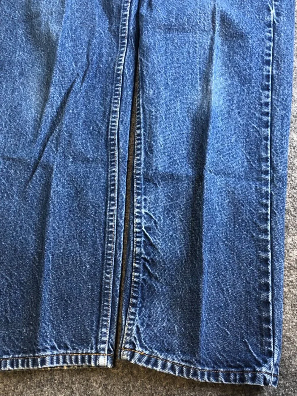 Levis Vintage 80s 90s 505 Jeans Blue 35x32 Straight Leg Mens Orange Tab USA